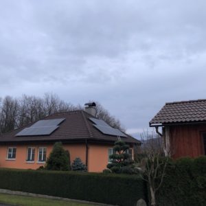 5,27 kWp + baterie 7,6 kWh Klient čerpal dotaci 170 000 Kč. Frenštát pod Radhoštěm